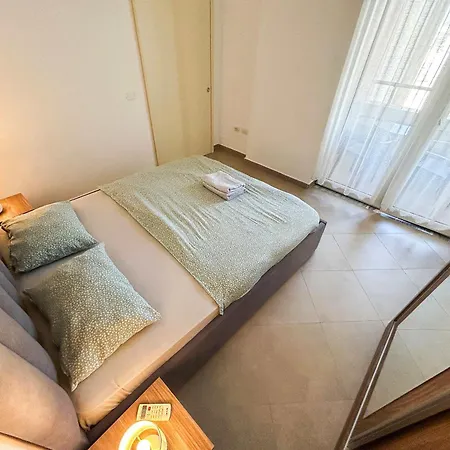 Pearl Wave Nest B66 * Durrës